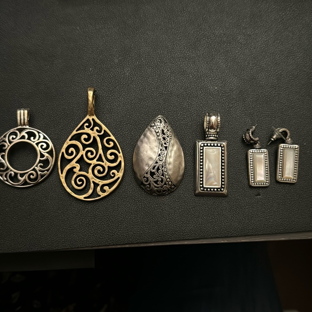 Beautiful Premier Design jewelry!
